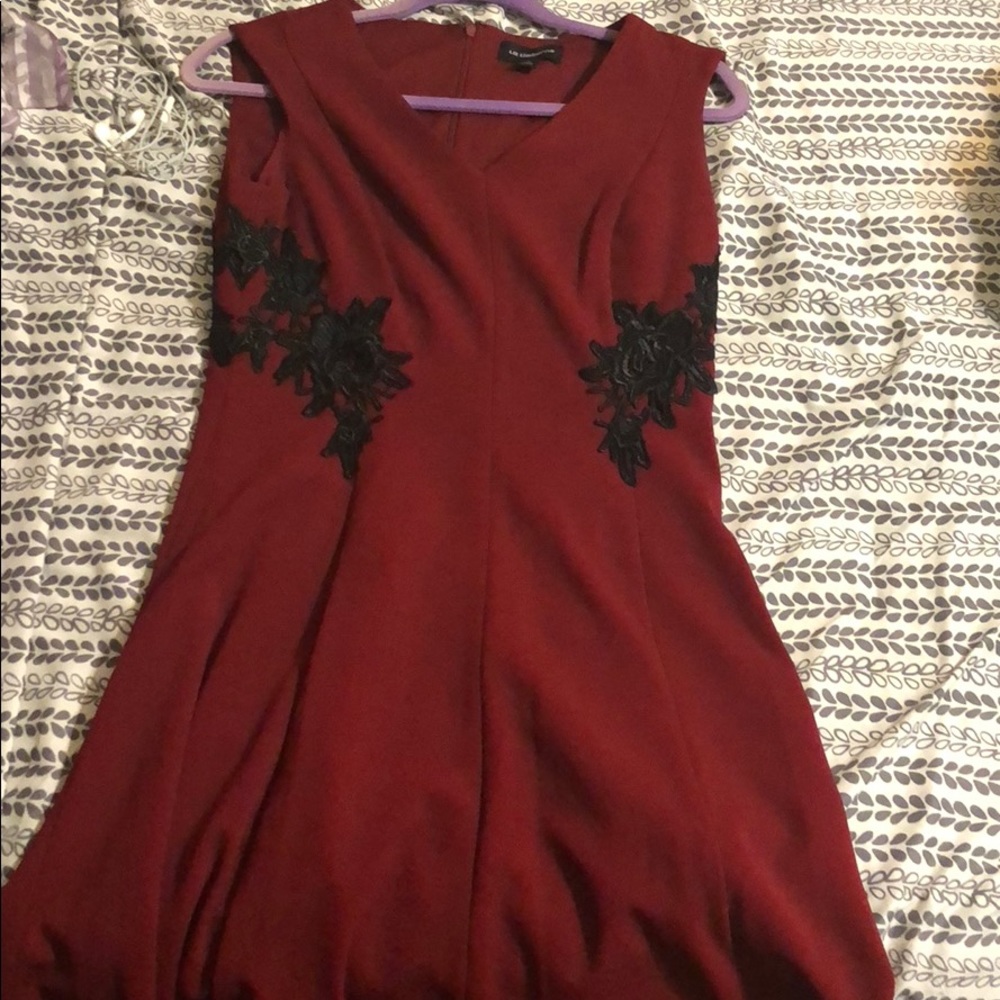 Maroon sleeveless fit and flare